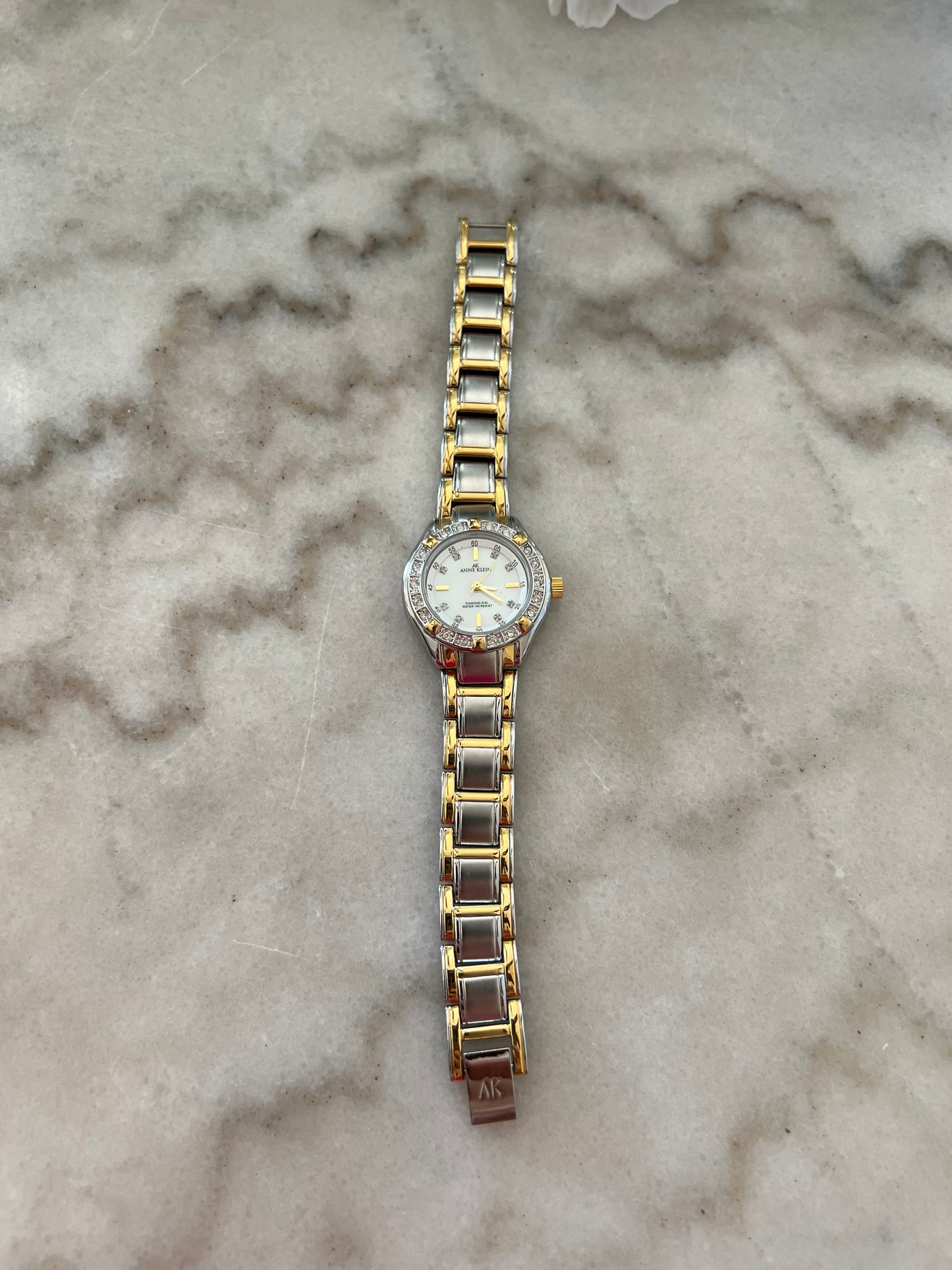 Anne klein