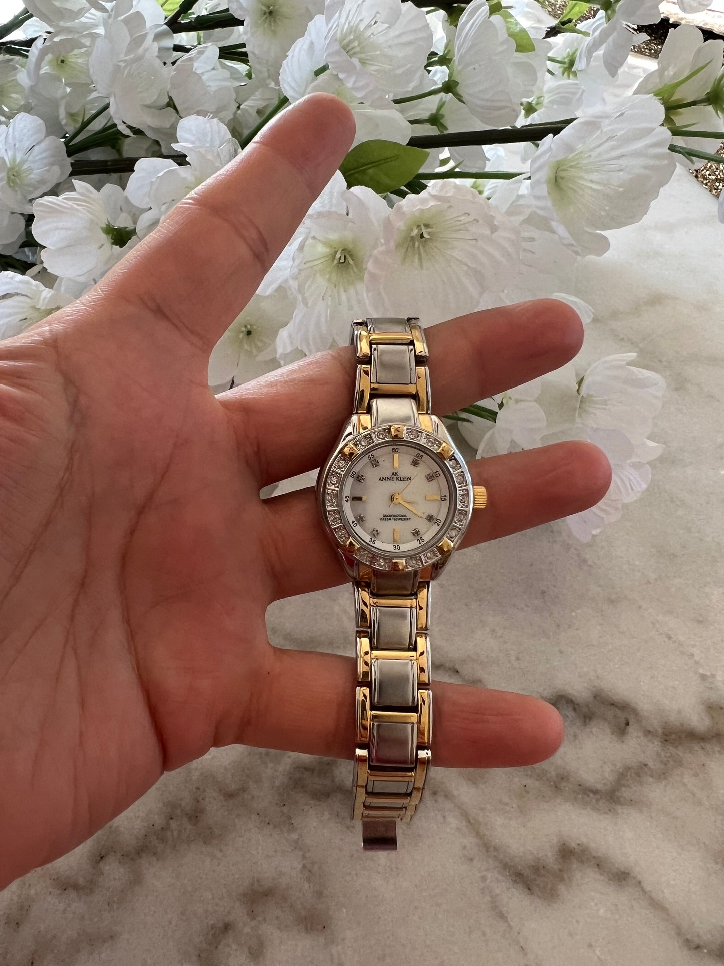 Anne klein