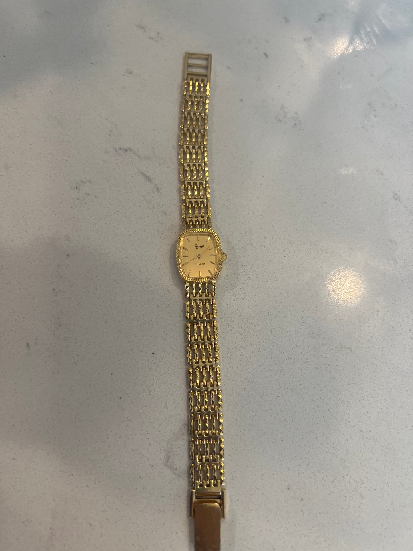 Everite watch